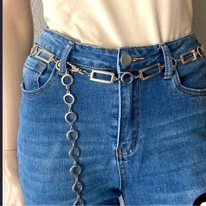 VINTAGE Silver Chain Belt